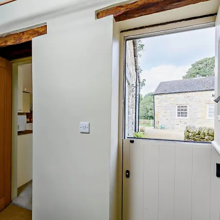 2 Bed In Ripon 75272 Holiday home *
